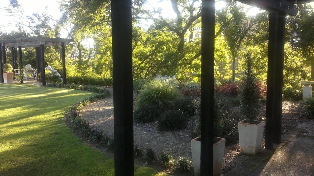 Cambridge Coach House Hotel Bagian luar foto