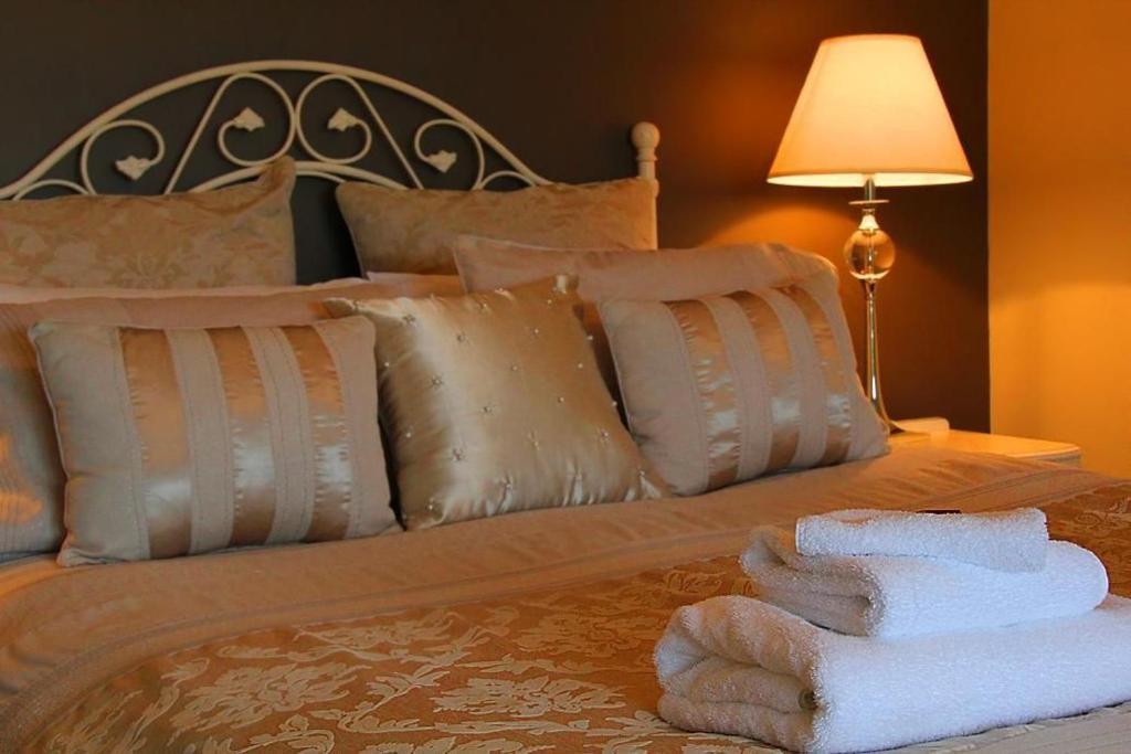 Cambridge Coach House Hotel Bagian luar foto